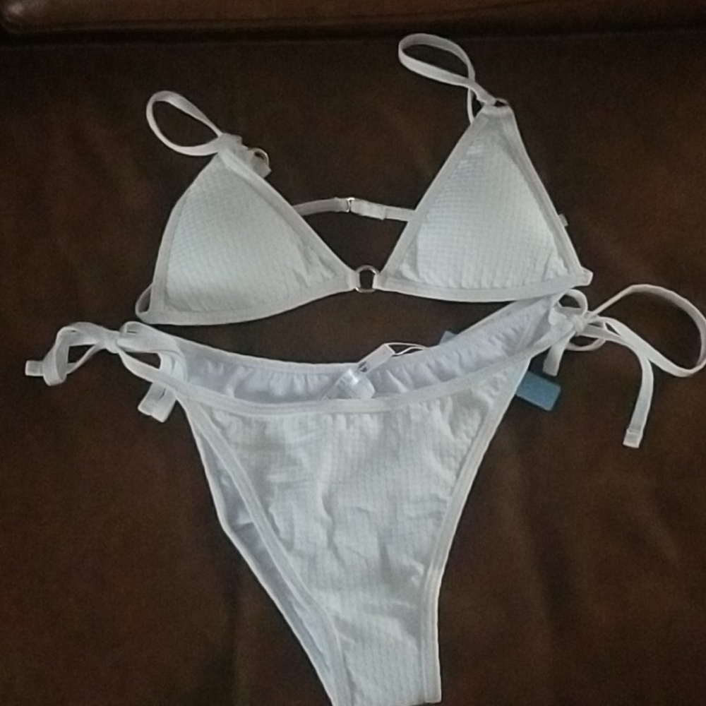 Bathing suit